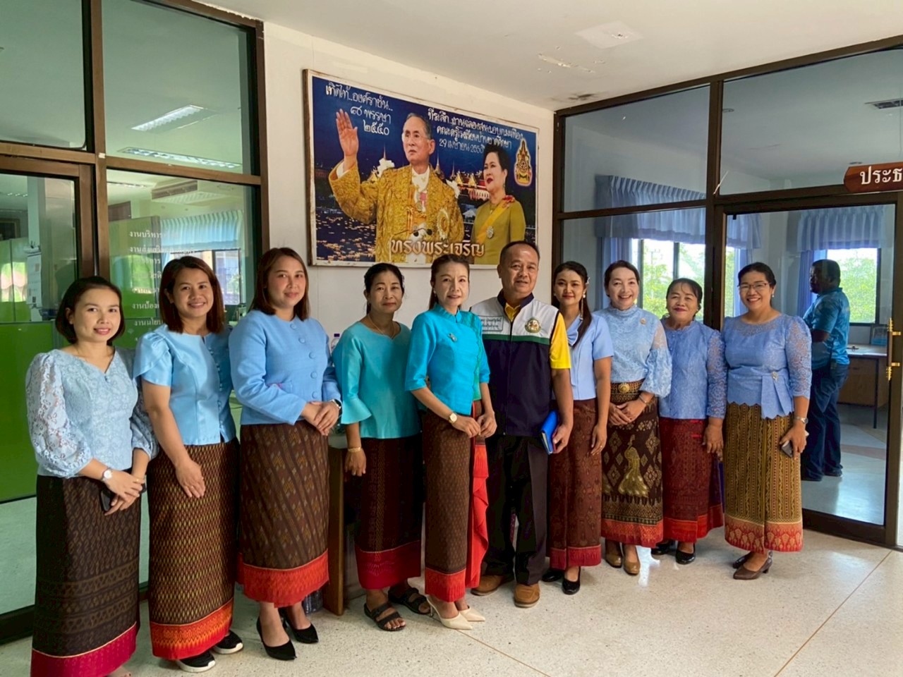 LINE ALBUM 182025 ๒๕๐๘๐๔ 24