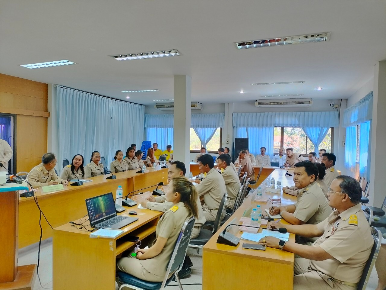 LINE ALBUM รับการตรวจเยี่ยมฯ จากนายอำเภอพุทไธสง 1.68 ๒๕๐๒๑๑ 12