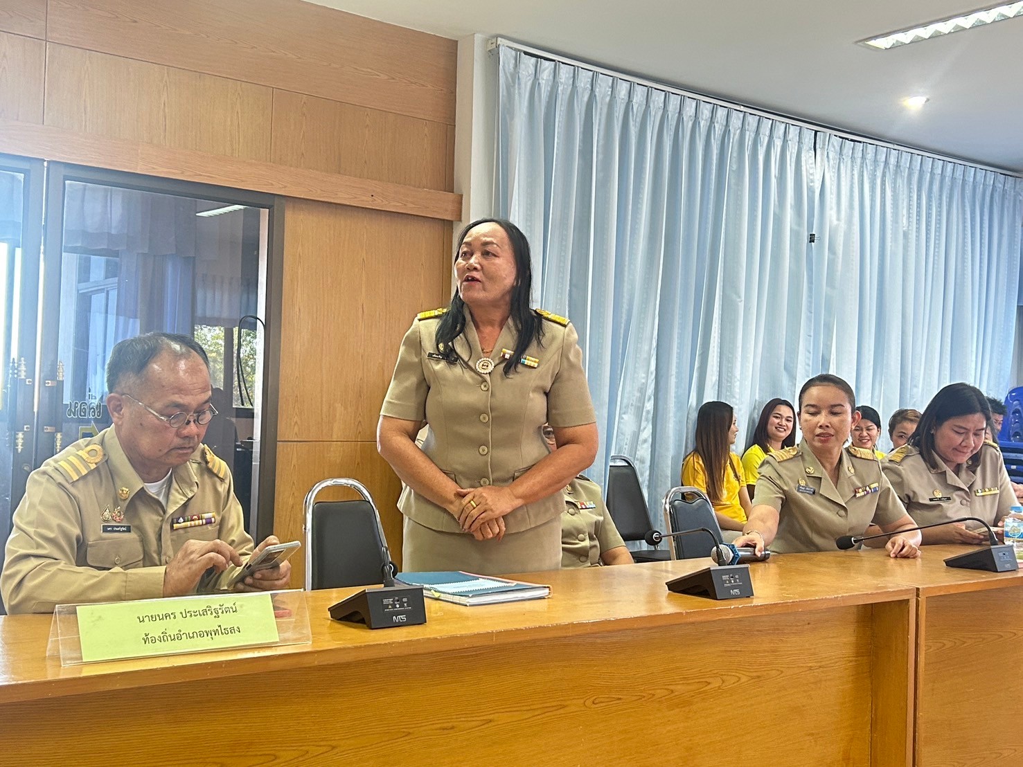 LINE ALBUM รับการตรวจเยี่ยมฯ จากนายอำเภอพุทไธสง 1.68 ๒๕๐๒๑๑ 44