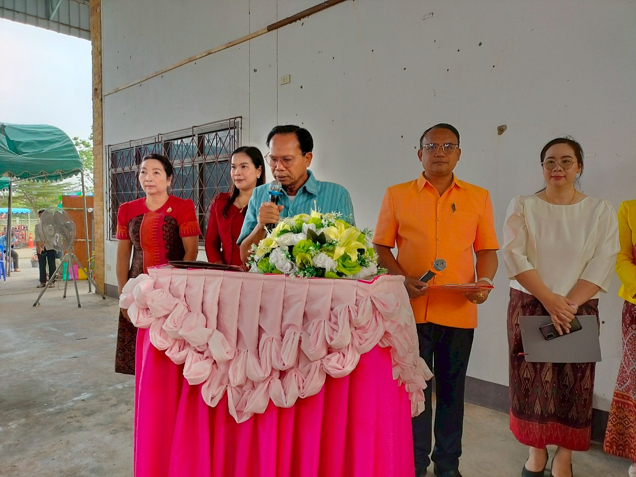 LINE ALBUM รับวุฒิบัตร ประจำปีการศึกษา 2567 ๒๕๐๔๐๑ 39