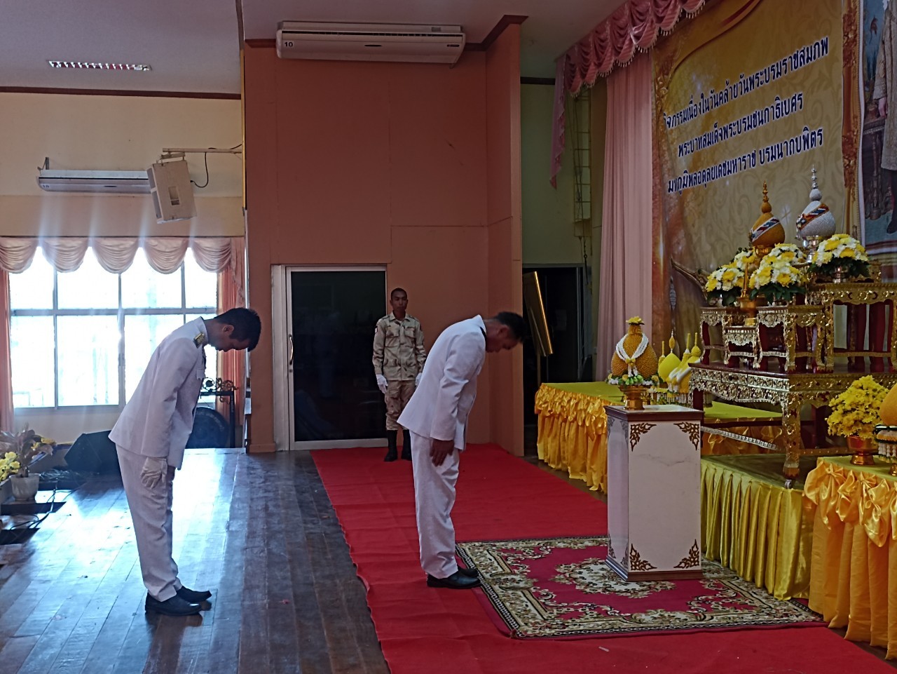 LINE ALBUM 5th.kh66 231206 10